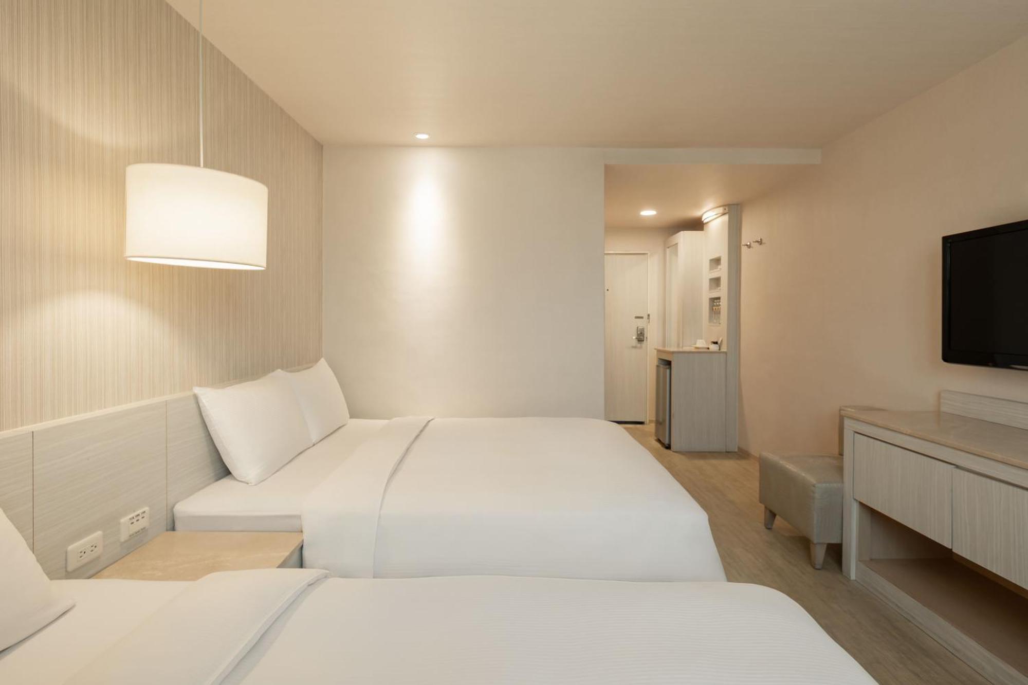 Kindness Hotel - Houyi Jiuru Kaohsiung Camera foto